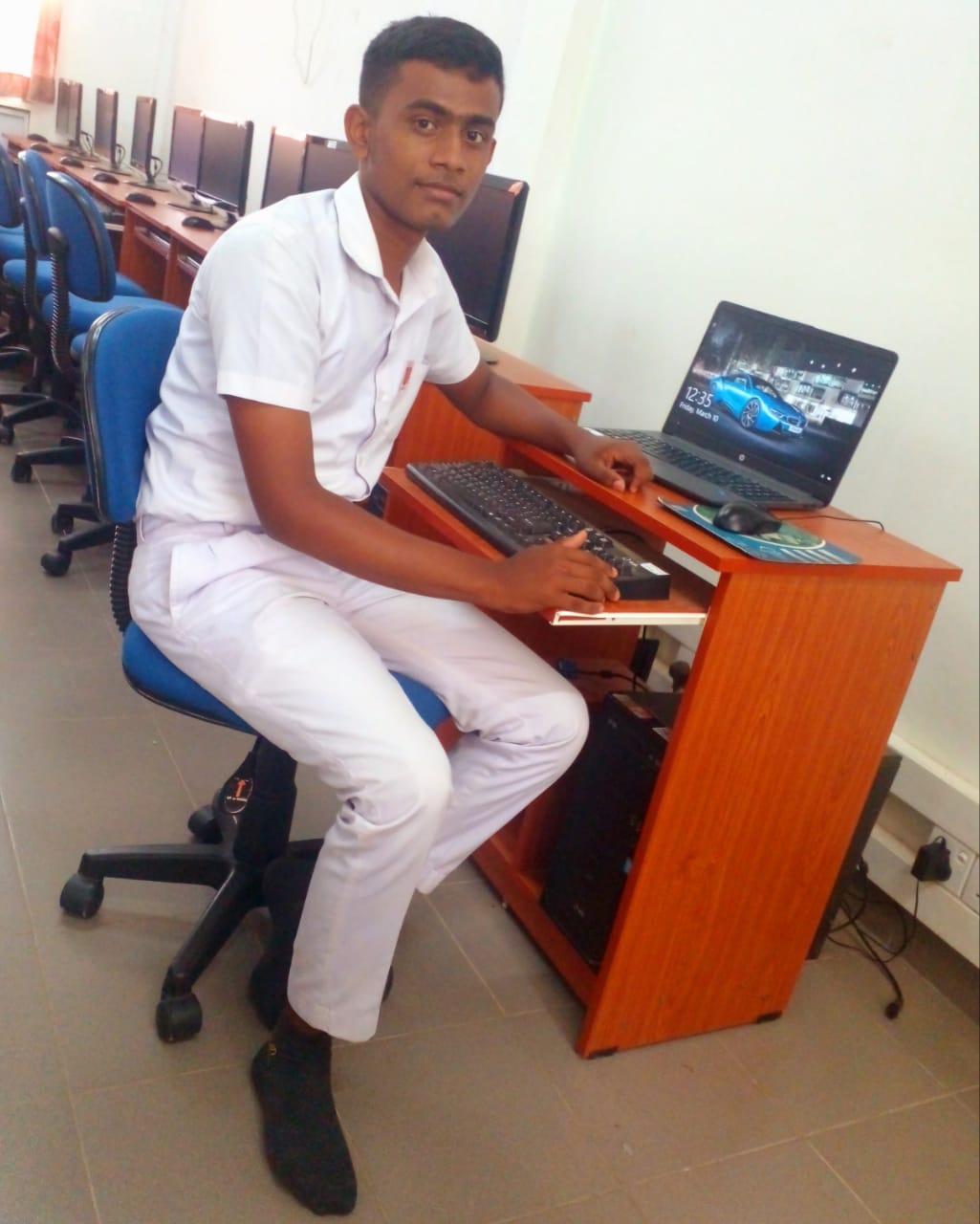 ඩබ්.ඒ.කාවින්ද දෙනෙත්